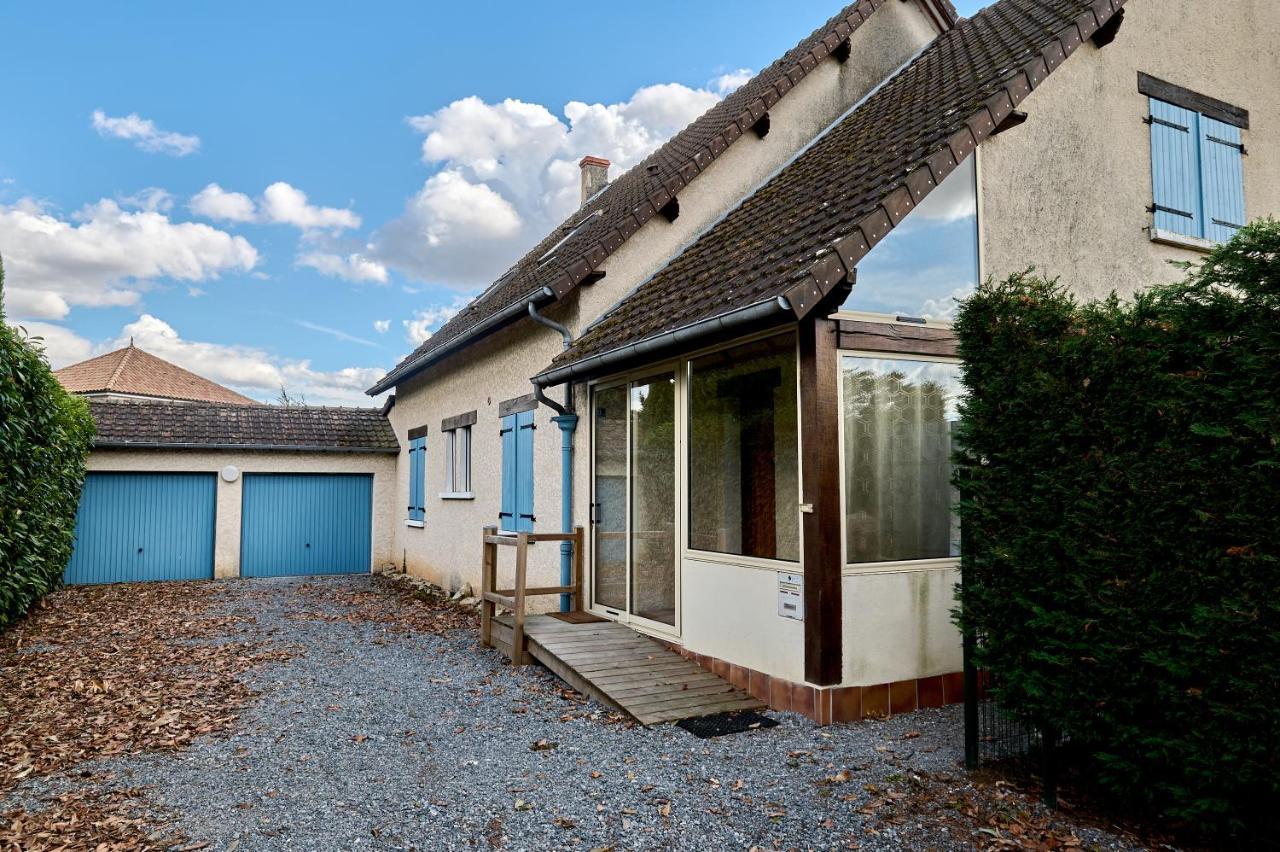 Superbe Villa Avec Piscine Magny-Cours Exterior photo